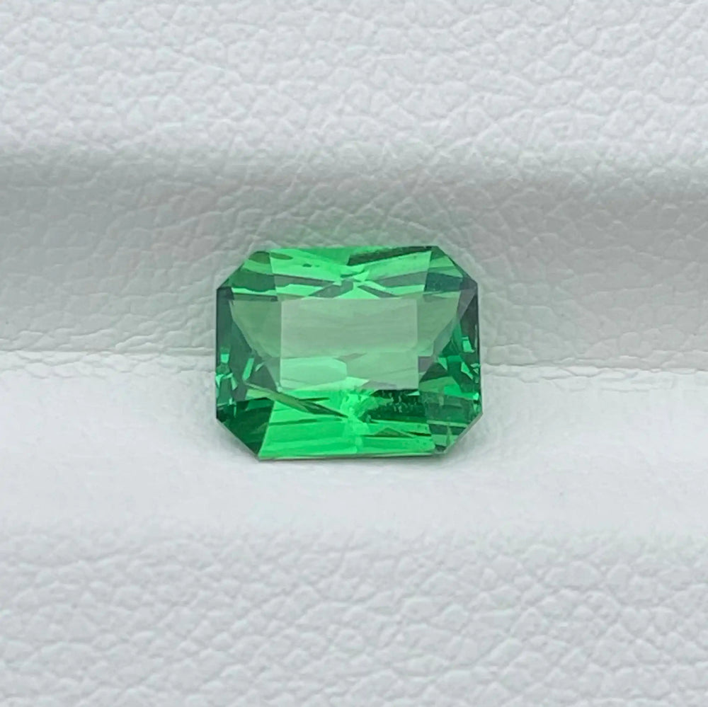 Tsavourite l 1.51 Ct l Natural l Tanzania l 7.4x5.9x3.7mm l Green Garnet l Tsavourite Engagement Ring  