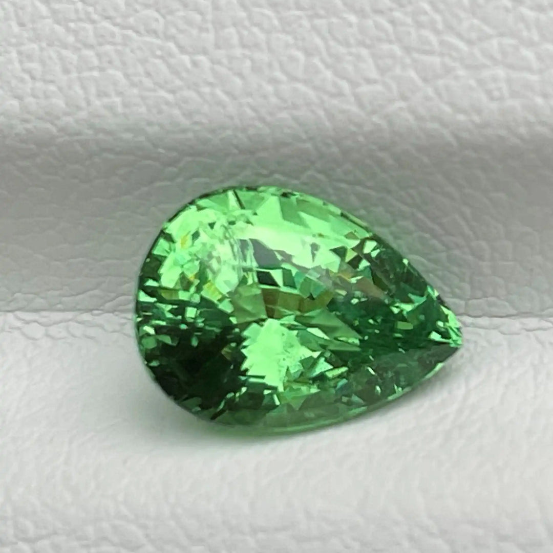 Tsavourite l 2.16 Ct l Pear l 9x6.6x5mm l Tanzania Tsavourite l Green Garnet l Natural l Engagement Ring l  