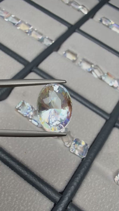 SUPER RARE RAINBOW MOONSTONE • 3.5 CT