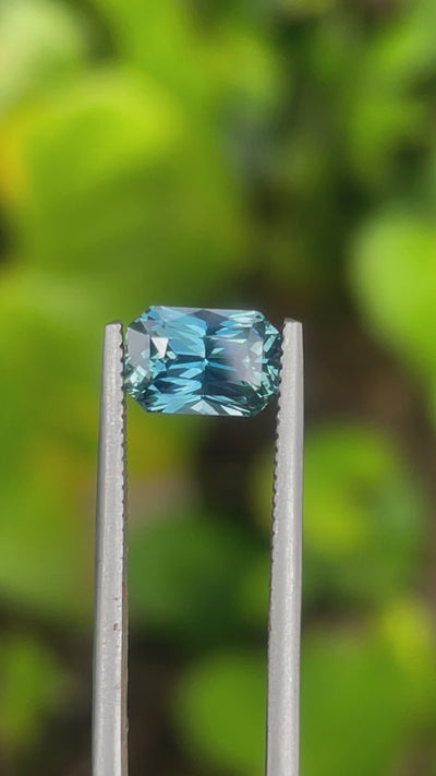 Teal Sapphire - Crystalgemlk.com