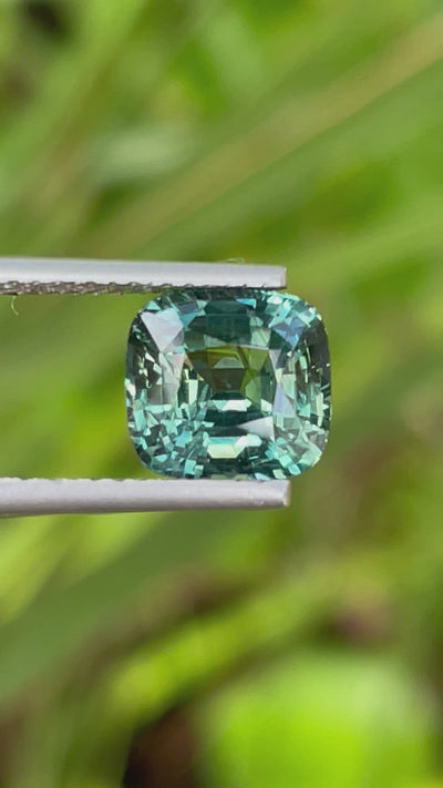 Fine Natural Sapphire For Bespoke Engagement Ring 
