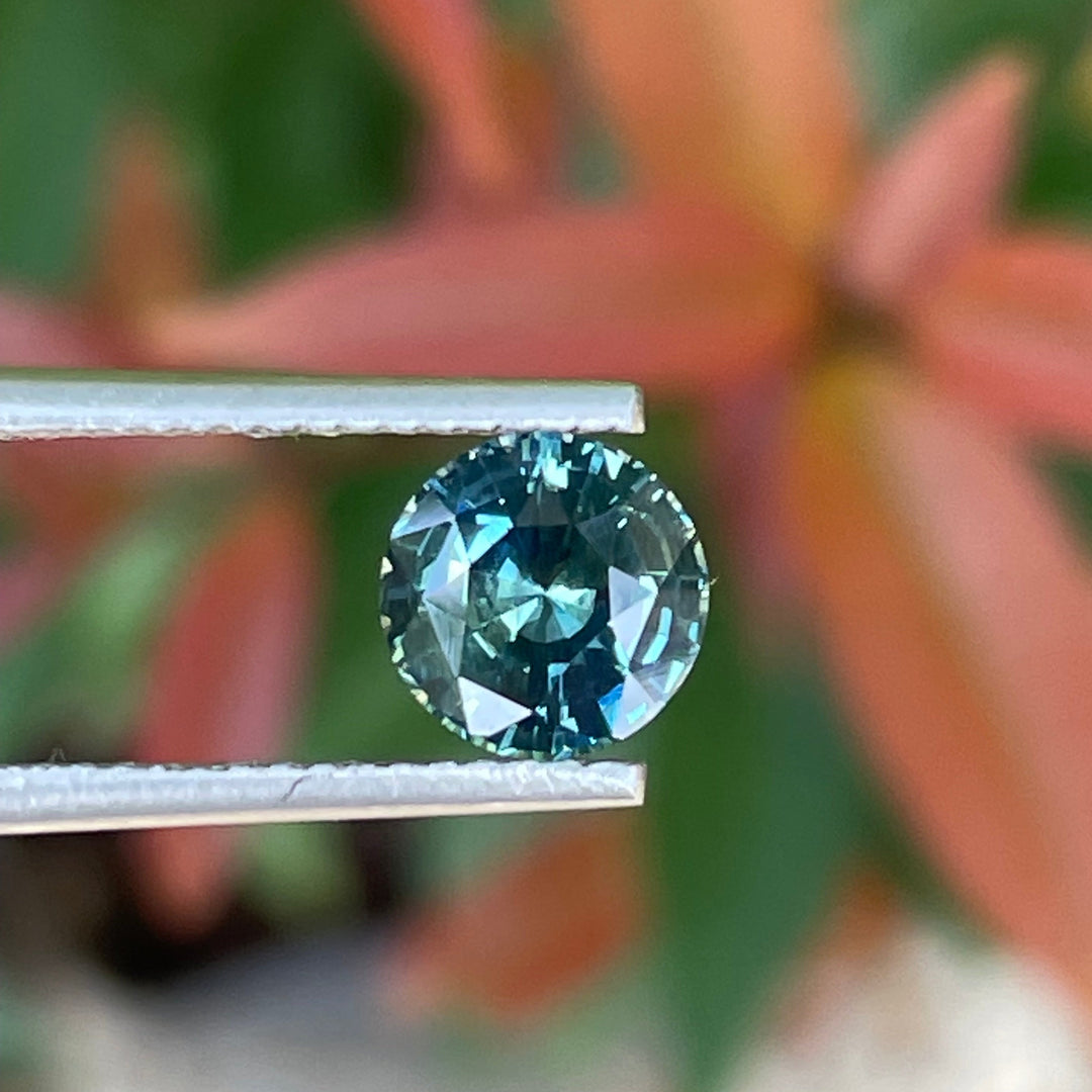 Bespoke fine unheated teal sapphire for bespoke engagement ring 