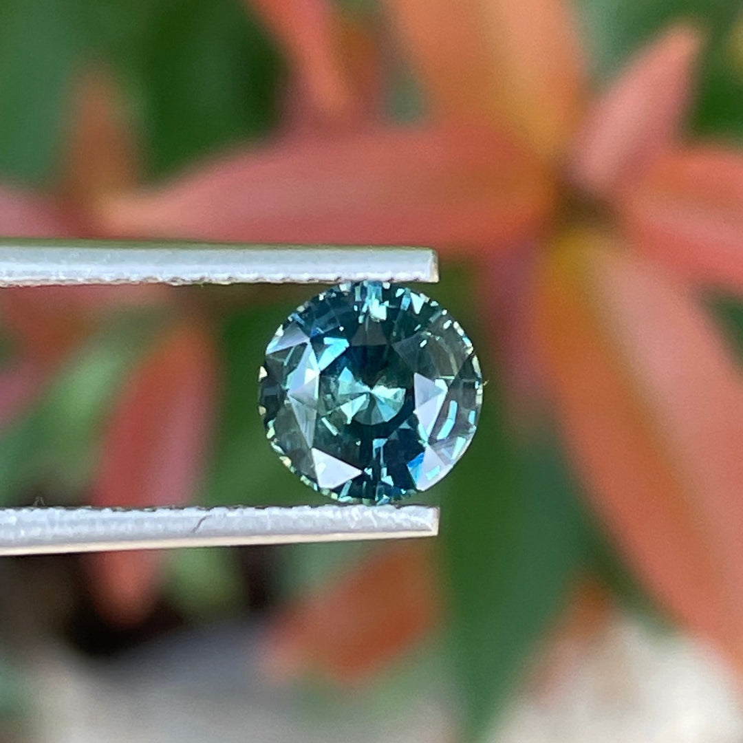 Bespoke fine unheated teal sapphire for bespoke engagement ring 