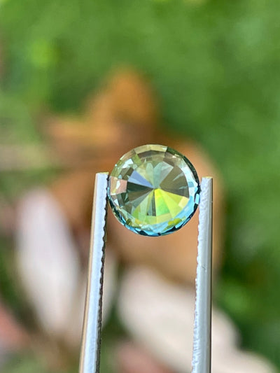 GREEN SAPPHIRE 2.12 CT