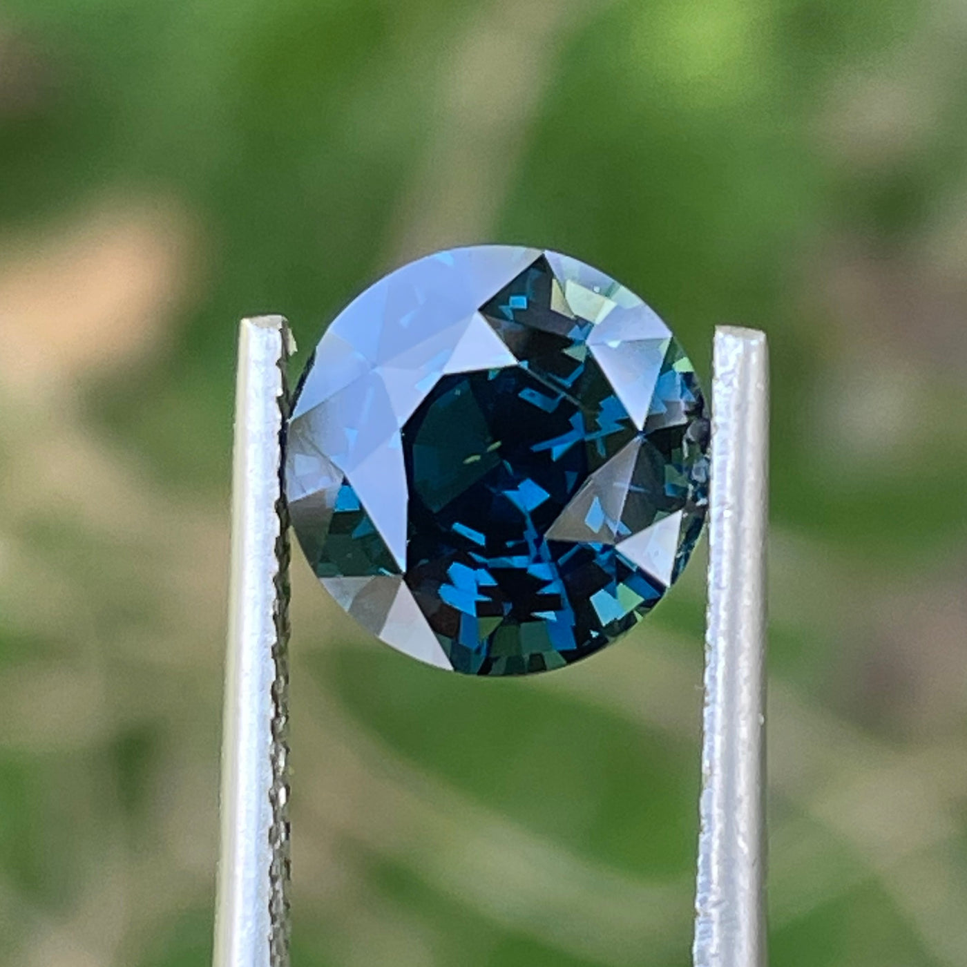 Fine Round Shaped Teal Sapphire For Bespoke Engagement Ring