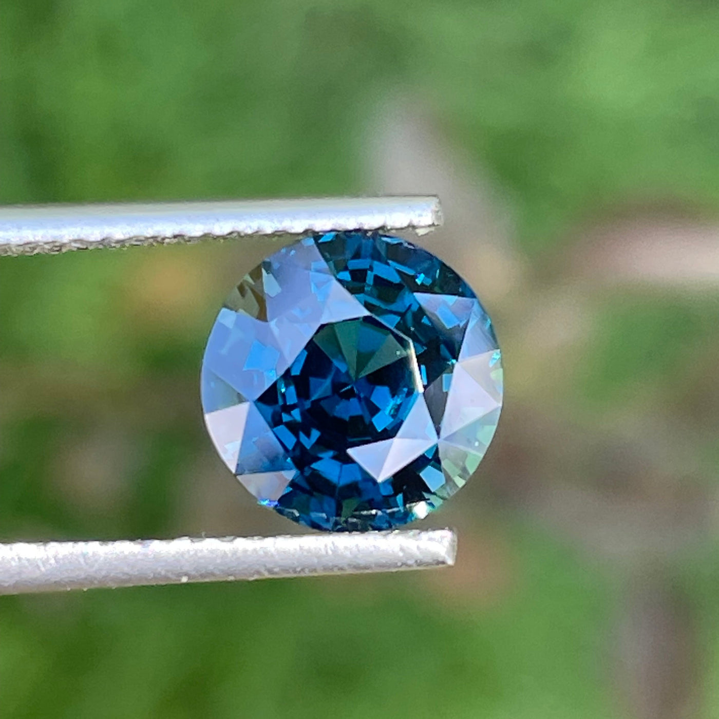 Fine Round Shaped Teal Sapphire For Bespoke Engagement Ring