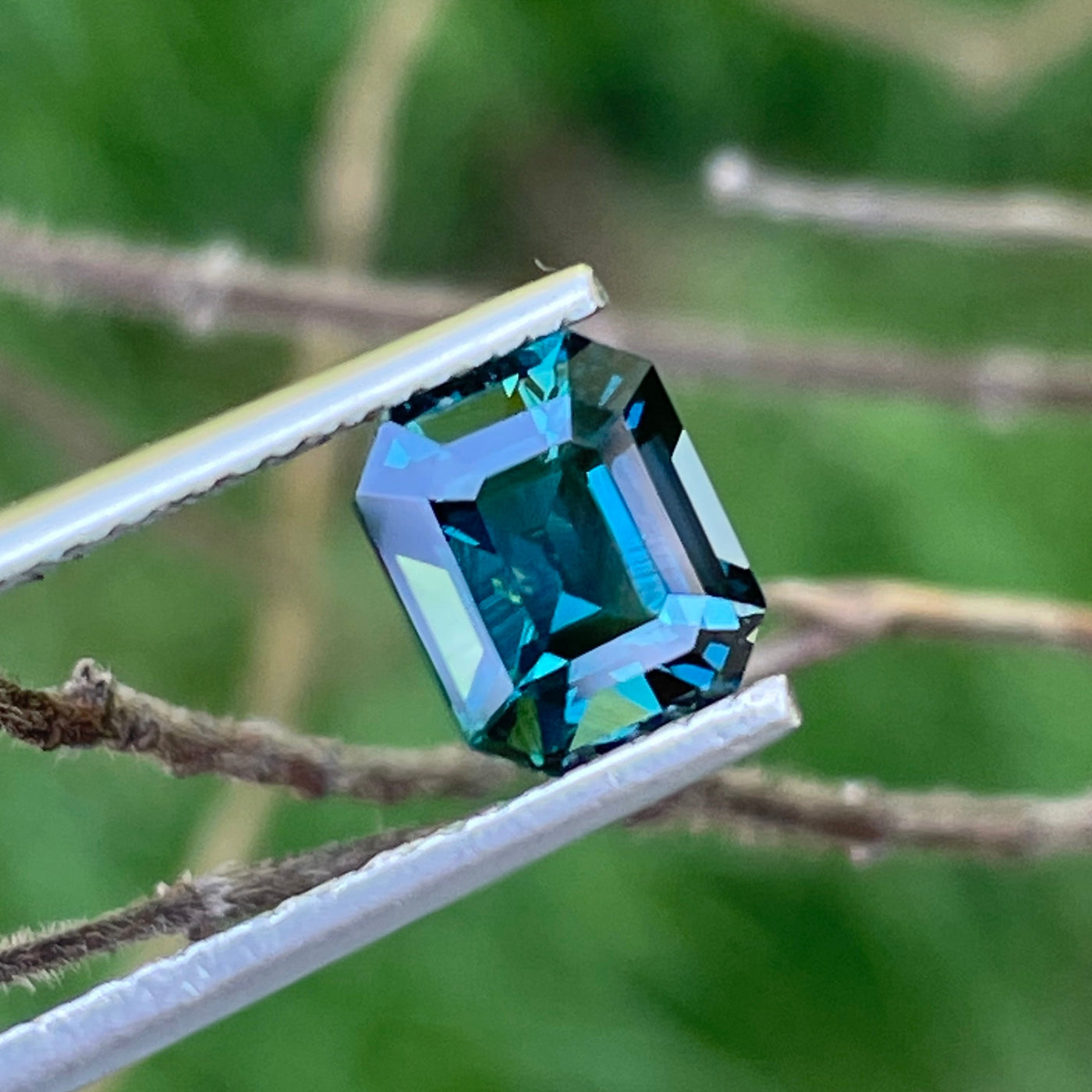 Fine Unheated Teal Sapphire For Bespoke Engagement Ring 
