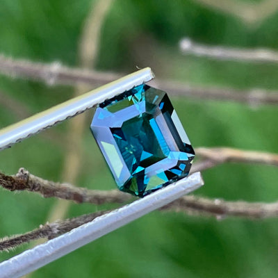 Fine Unheated Teal Sapphire For Bespoke Engagement Ring 
