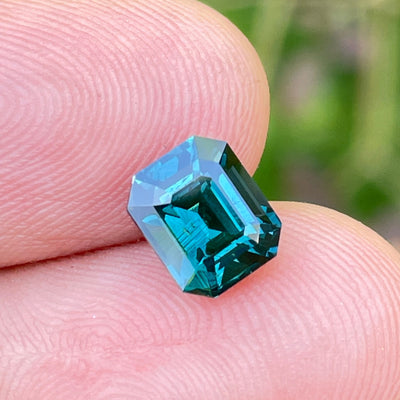 Fine Unheated Teal Sapphire For Bespoke Engagement Ring 