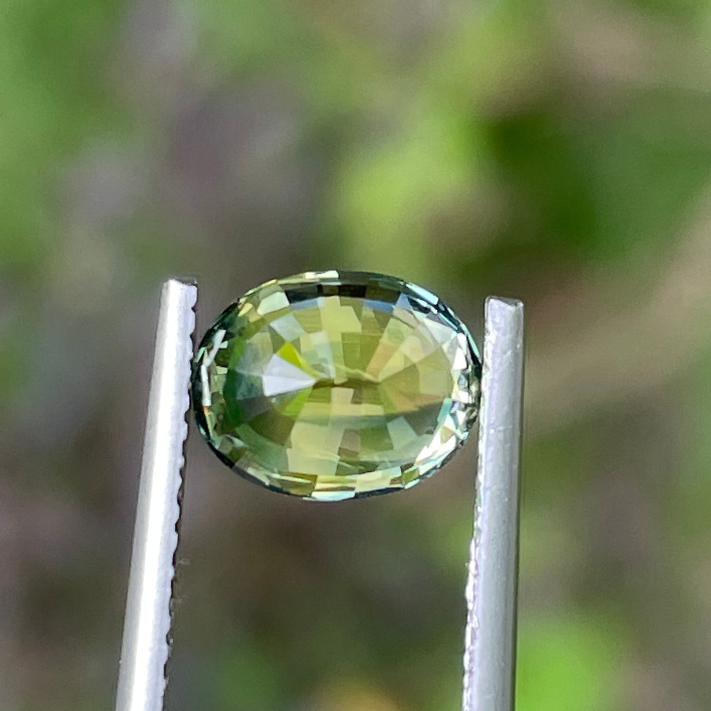 Fine Natural Parti Sapphire For Bespoke Engagement Ring 