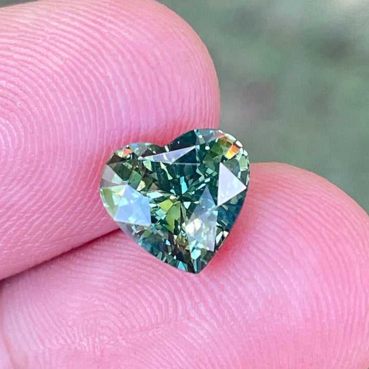 Fine Natural Green Sapphire For Bespoke Engagement Ring 
