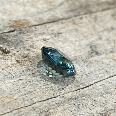 0.72 Teal Sapphire Round Shaped 