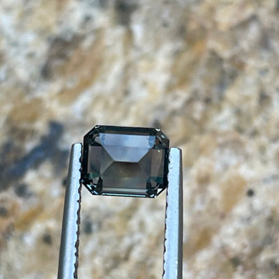 Color Change Sapphire l 1.24 Ct