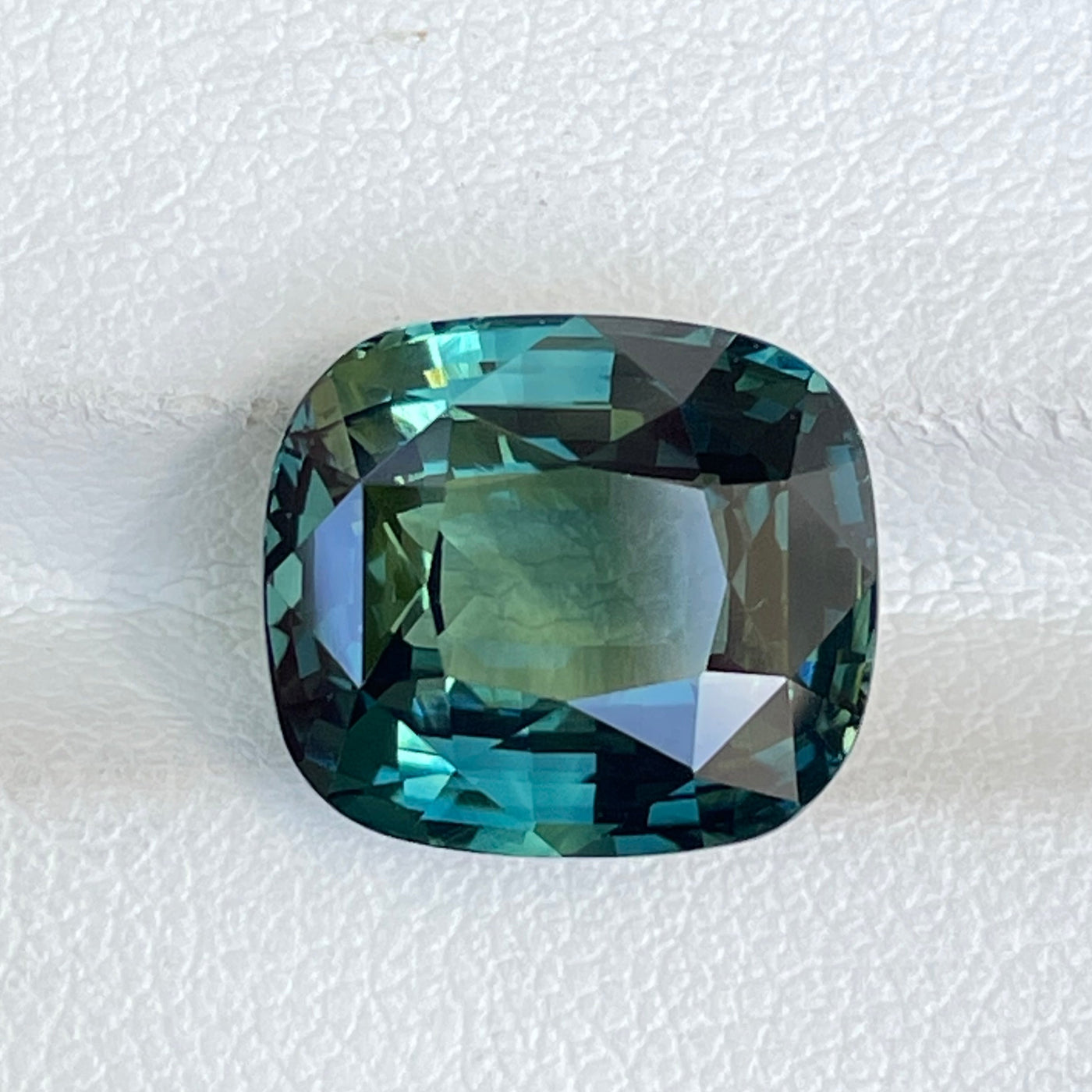 Teal Sapphire 10 Ct For Bespoke Engagement Ring