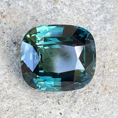 Teal Sapphire 10 Ct For Bespoke Engagement Ring