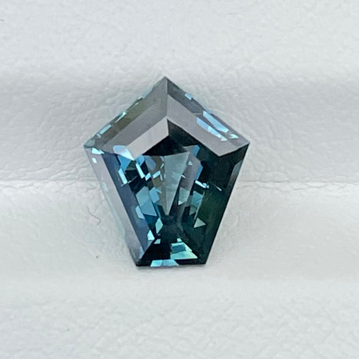 TEAL SAPPHIRE 2.36 CT