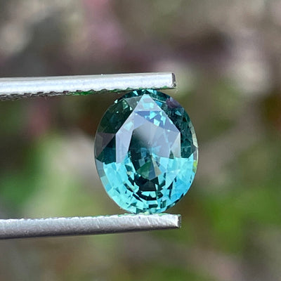 Natural Green Sapphire For Bespoke Engagement Ring 