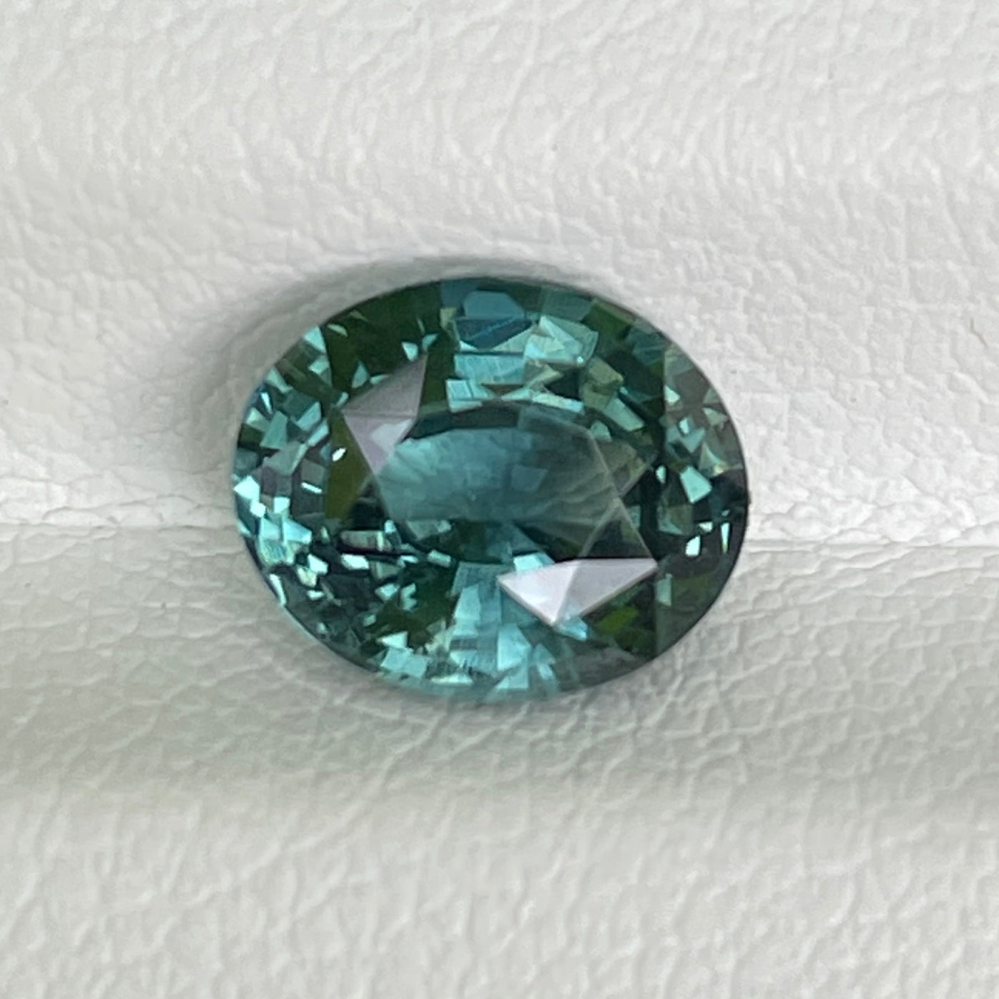 Natural Green Sapphire For Bespoke Engagement Ring 
