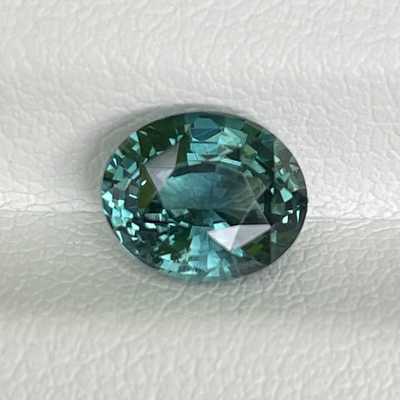 Natural Green Sapphire For Bespoke Engagement Ring 