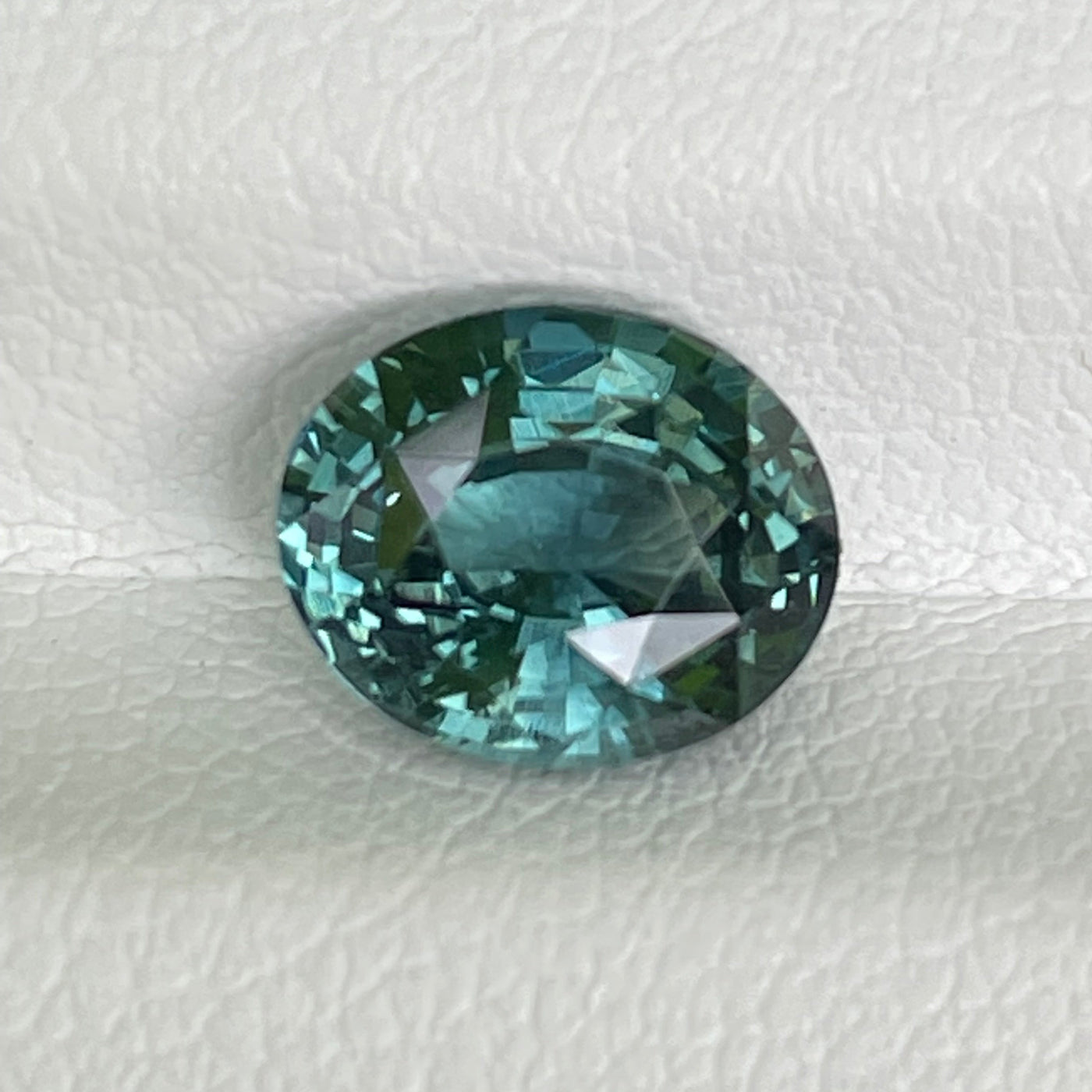 Natural Green Sapphire For Bespoke Engagement Ring 