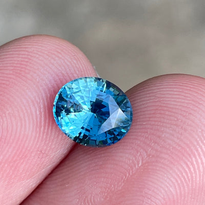 Greenish Blue Sapphire For Bespoke Engagement Ring 