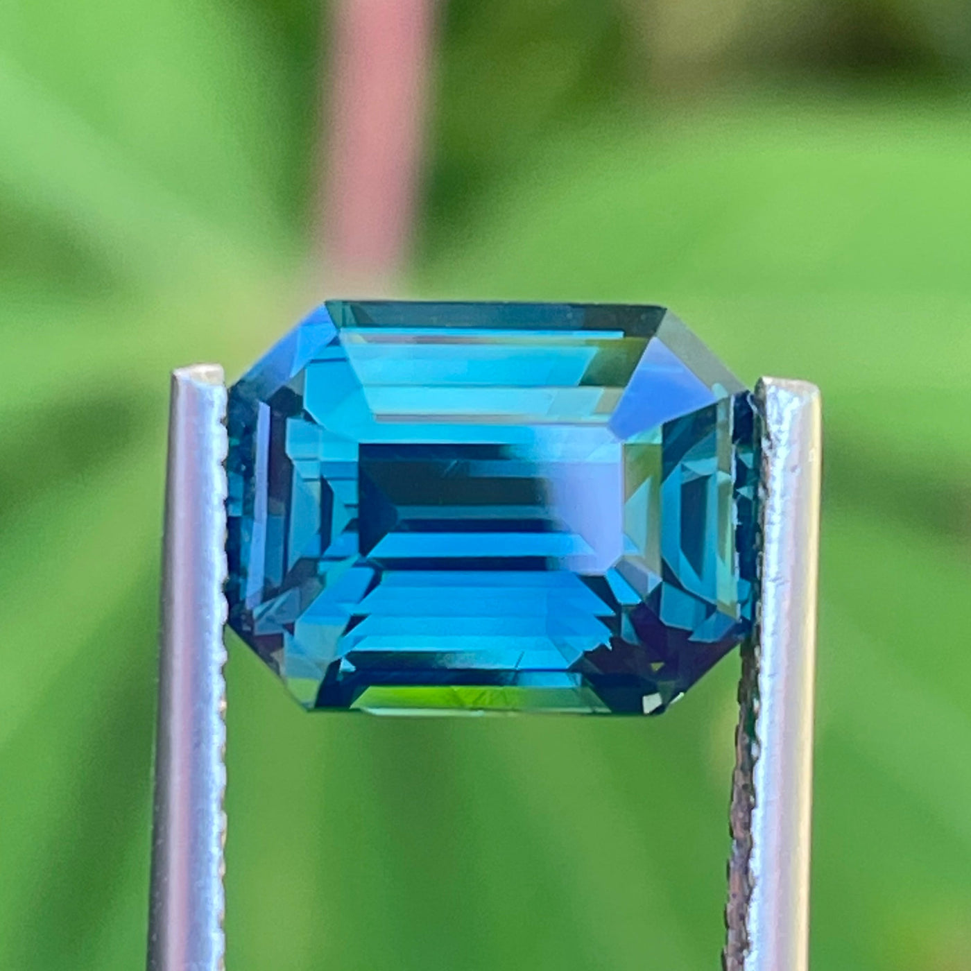 Teal Sapphire  4.65 CT