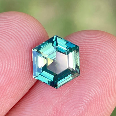 Parti Sapphire l 2.55 Ct