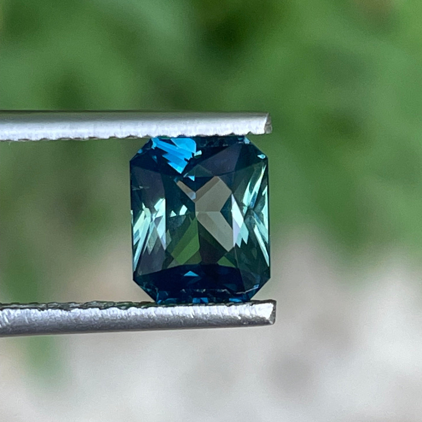 Fine unheated Teal Sapphire for bespoke enegament ring