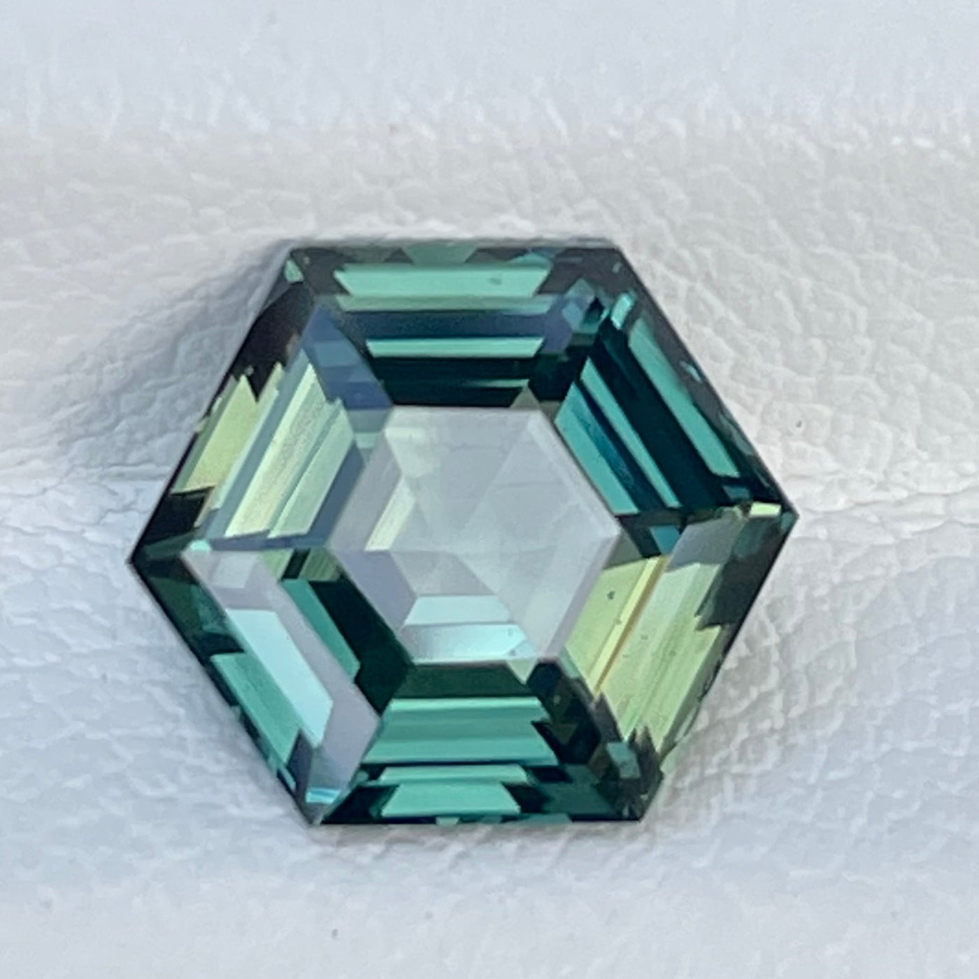 Parti Sapphire l 2.55 Ct