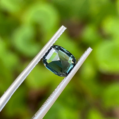 Teal Sapphire  1.54 Ct