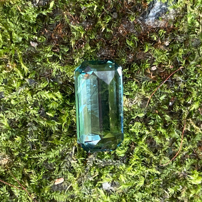 Green Sapphire  3.13 Ct