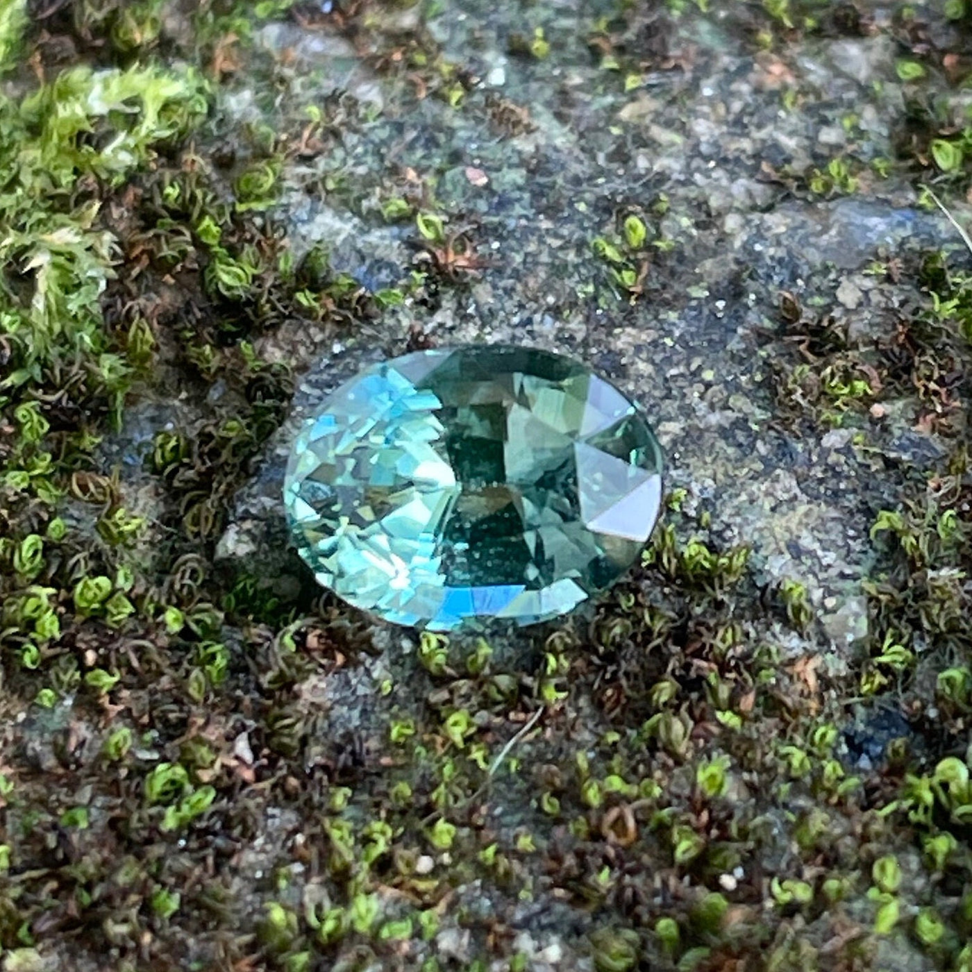 Green Sapphire  1.88 Ct