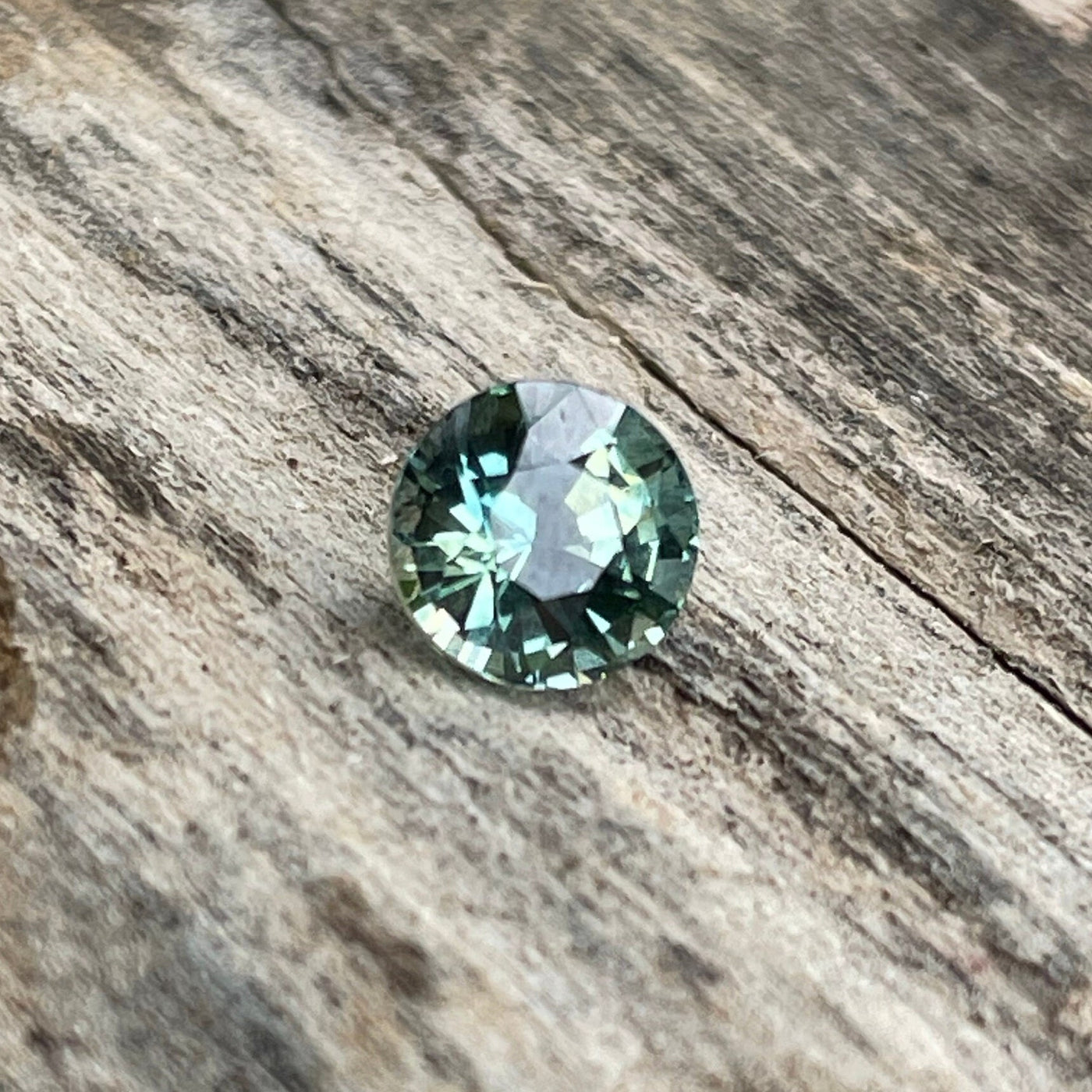 Green Sapphire  1.02 Ct