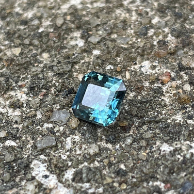 Teal Sapphire  1.25 Ct
