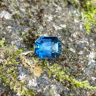 Teal Sapphire  1.10 Ct
