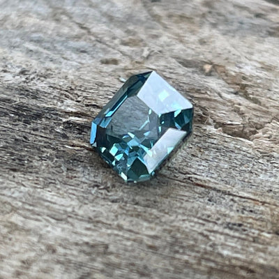 Teal Sapphire  1.20 Ct