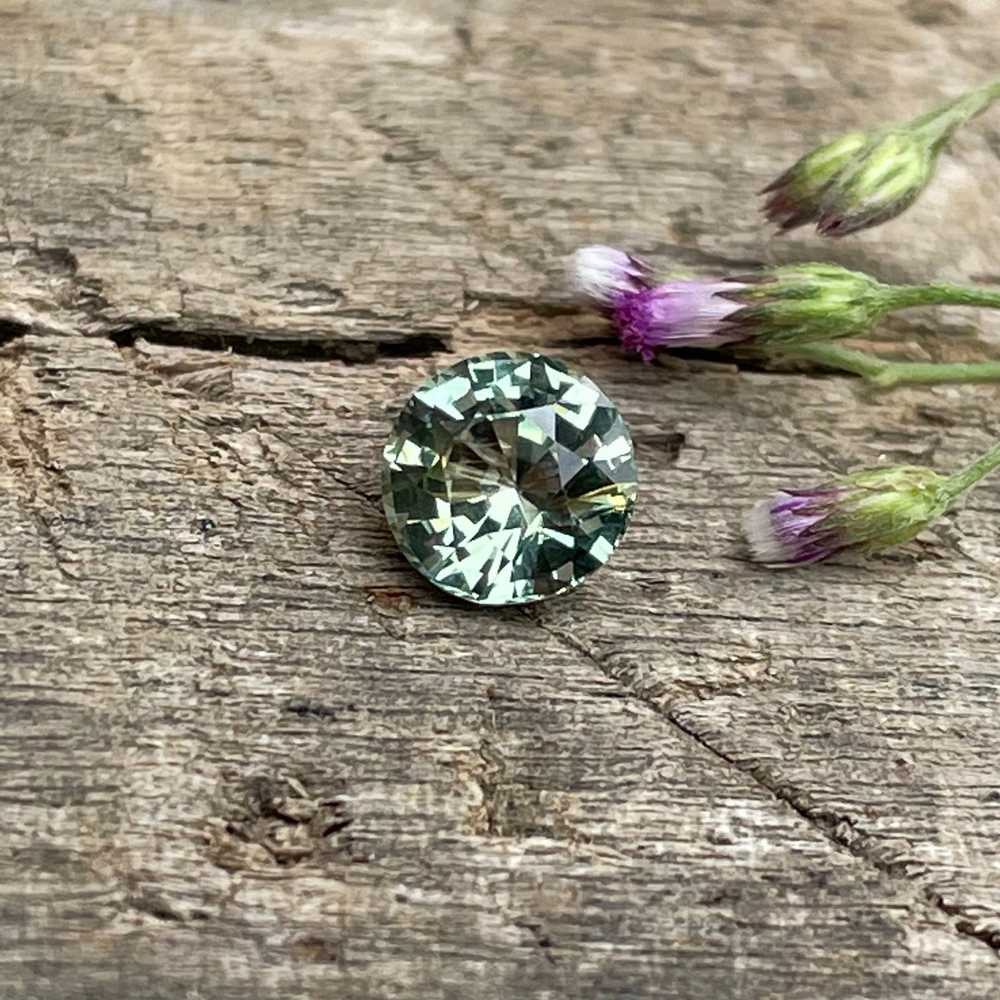 Green Sapphire  0.77 Ct