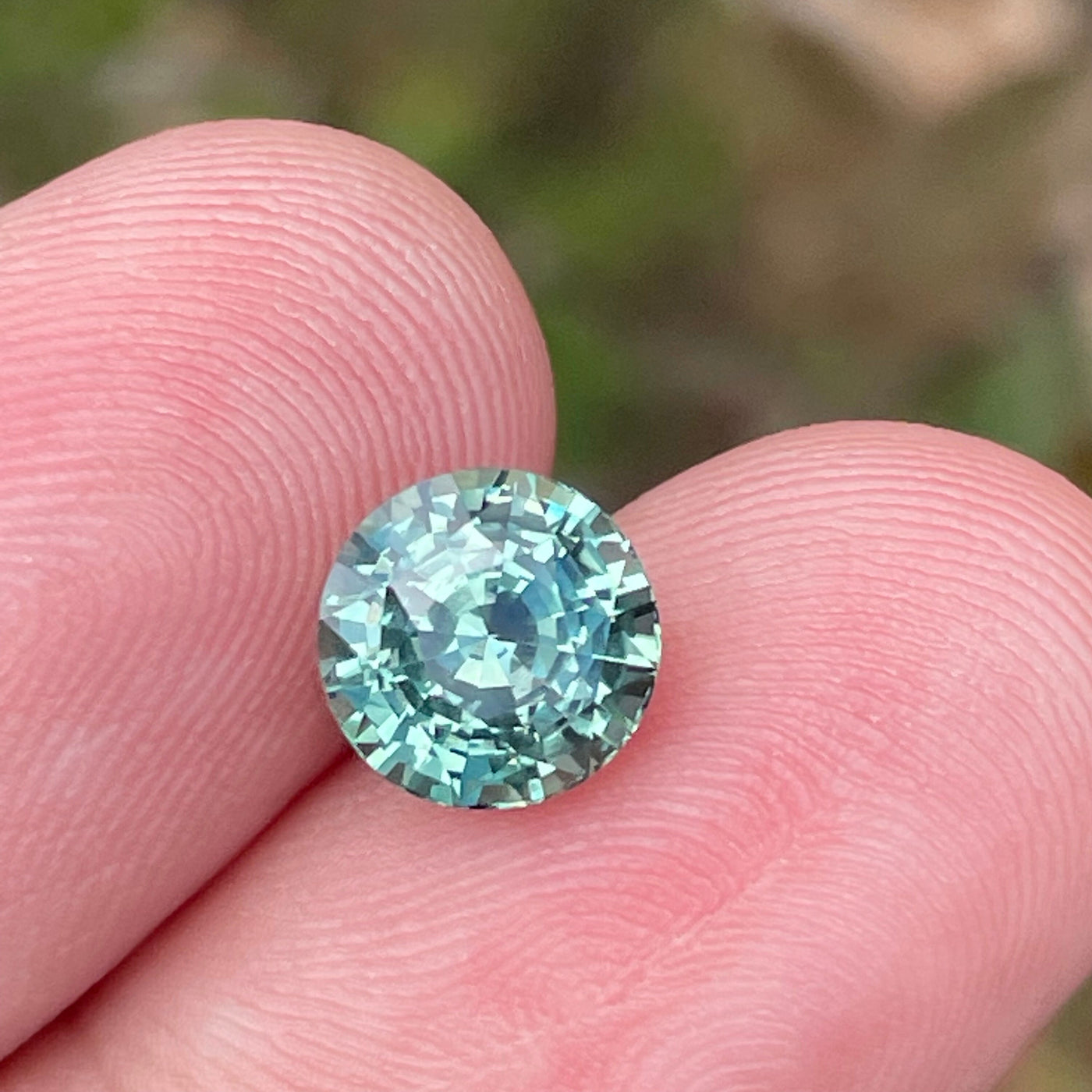 Green Sapphire 2.50 Ct