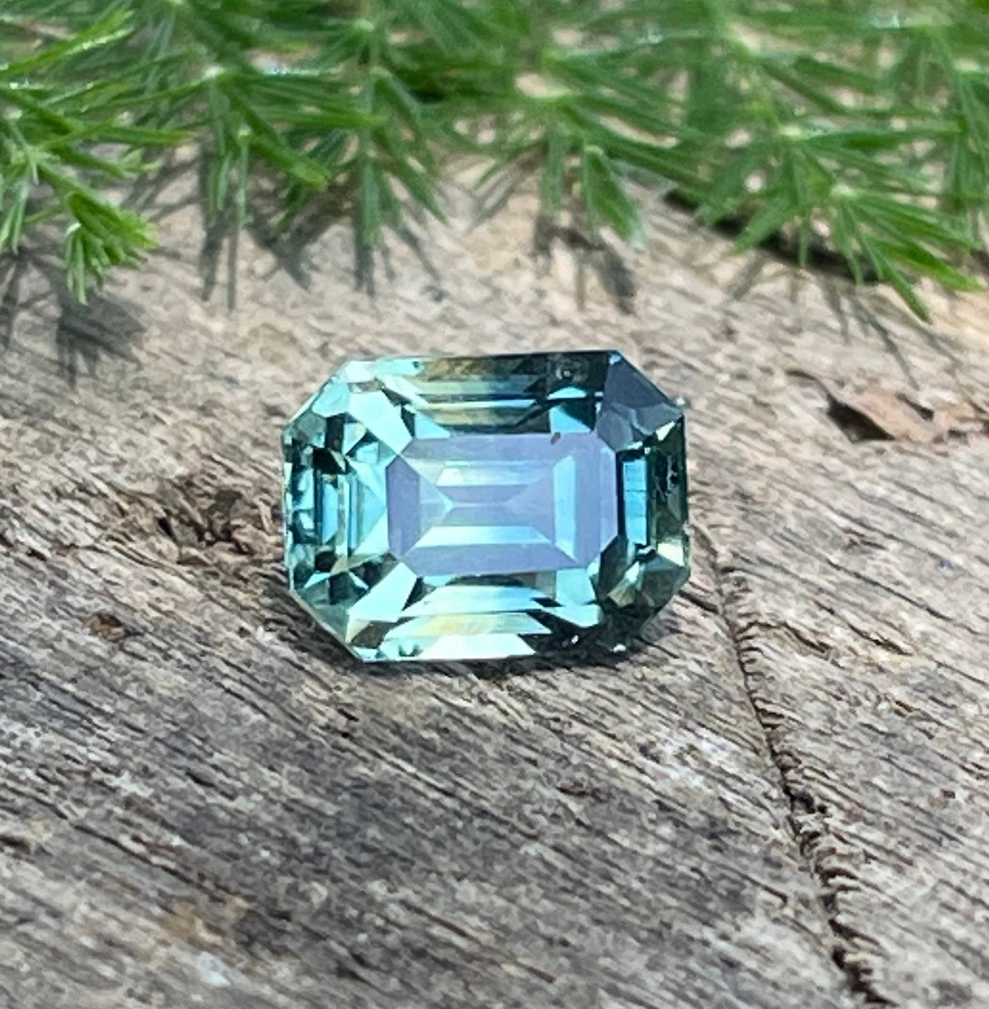 Parti Sapphire  1.15 Ct