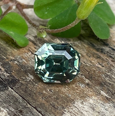 Green Sapphire 1.02 Ct
