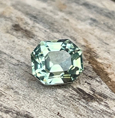 Green Sapphire 1.02 Ct