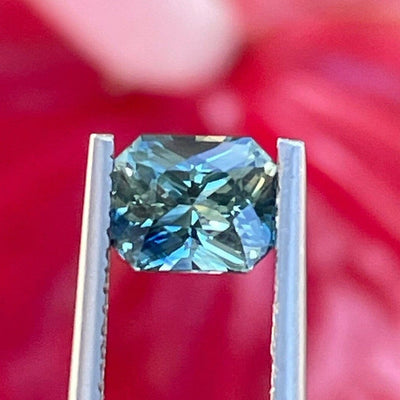 Teal Sapphire 1.25 Ct