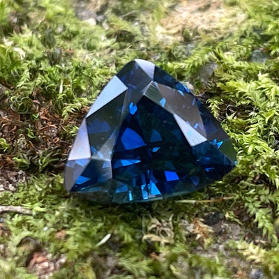 Blue Sapphire  3.55 Ct