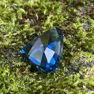 Blue Sapphire  3.55 Ct