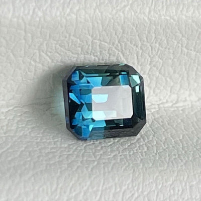 Teal Sapphire  1.12 Ct