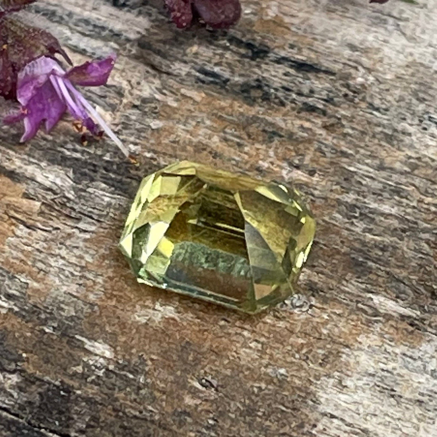 Yellow Sapphire l  0.85 Ct l Emerald l 5.5x4.2x4.1mm l Madagascar  l Sapphire For Engagement Ring l Natural Sapphires