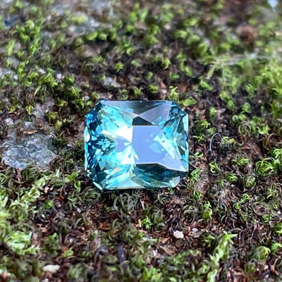 Teal Sapphire l 2.05 Ct l Radiant l 6.9x5.9x4.8mm l Madagascar  l Sapphire Engagement Ring l Natural Sapphires