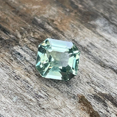 Green Sapphire 1.06 Ct