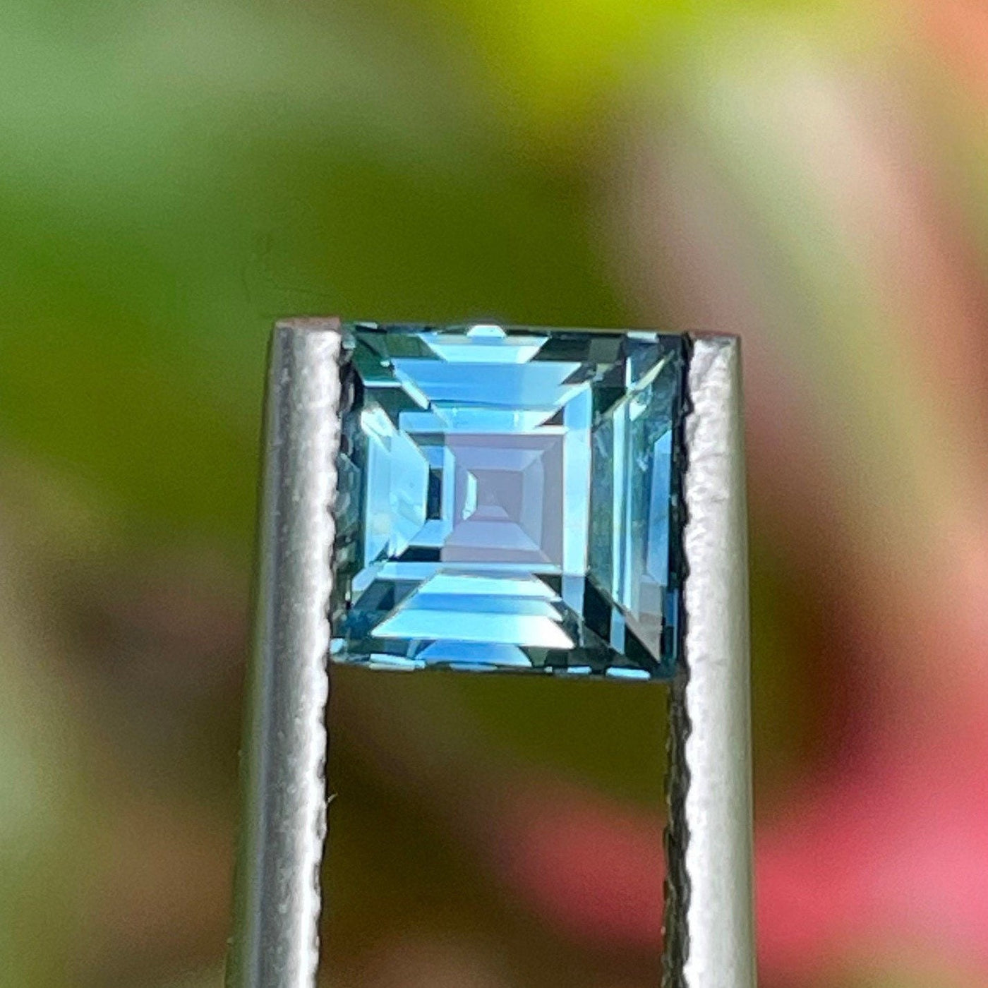 Teal Sapphire  1.18 Ct