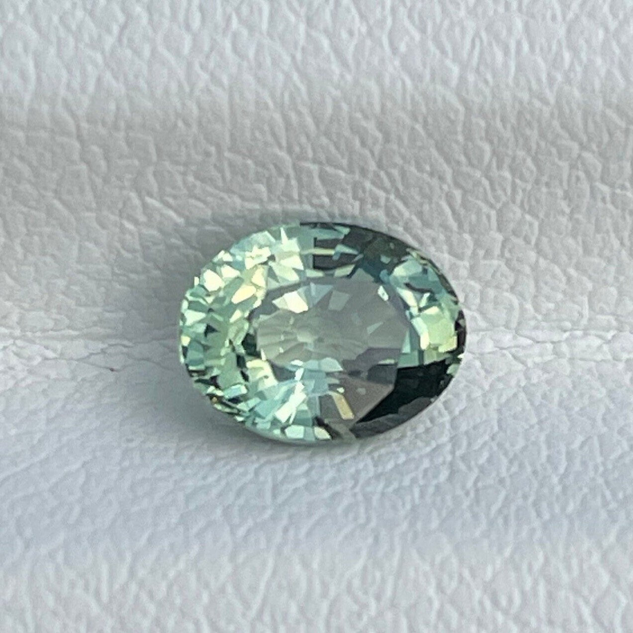 Green Sapphire 1.03 Ct